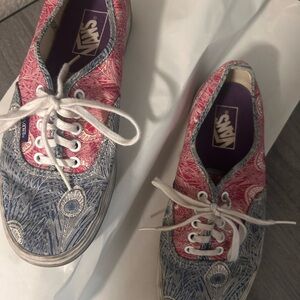 Vans Women's Peacock Vibrant Pink and Blue Sneakers